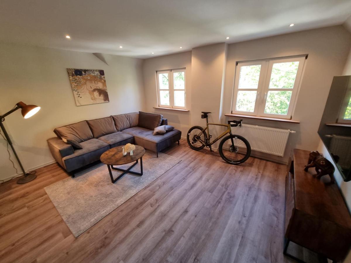 5 Sterne Bahnhoftraum, Appartement "Waldliebe" 133Qm, Grosse Terrasse 70Qm, Qr Code Scannen Fuer Virtuellen Rundgang, Premium Ausstattung 바라운펠츠 외부 사진